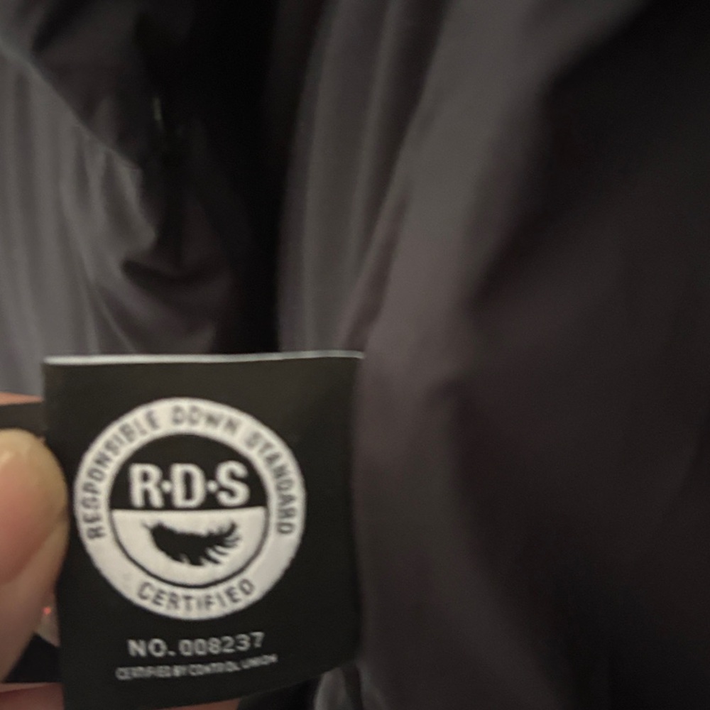 Babaton Duvet puffer coat by Aritzia - Picture 6 of 6